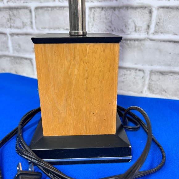 |•HARLEY-DAVIDSON•| Small Woodgrain Lamp Metal HD Logo - Picture 3 of 10